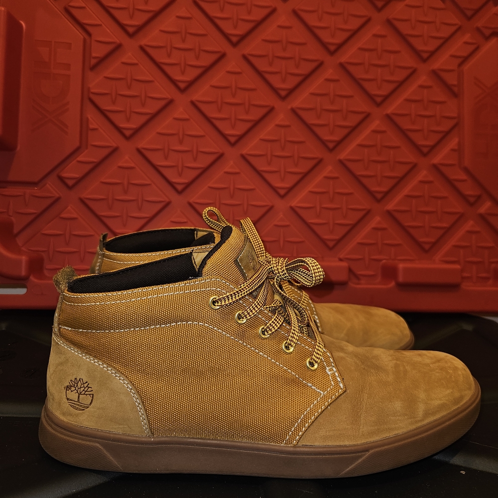 Timberland Men's Brown Chukka Boots